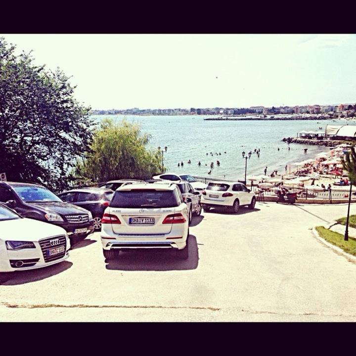 Rich Beach Restaurant
